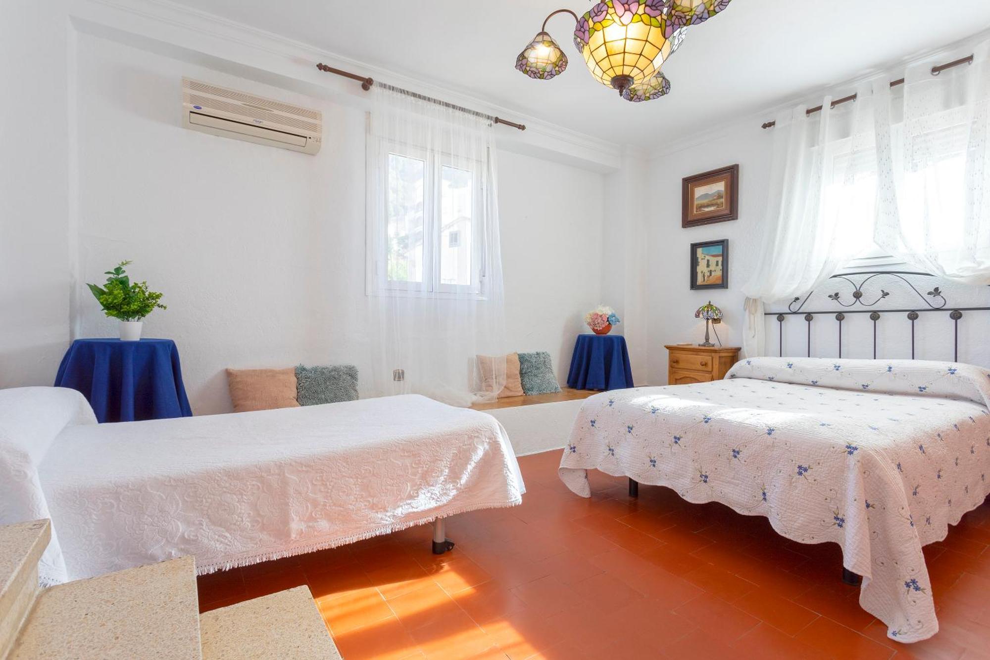 Casa Jardin Del Olivar Con Piscina Privada Alcaucín Kültér fotó